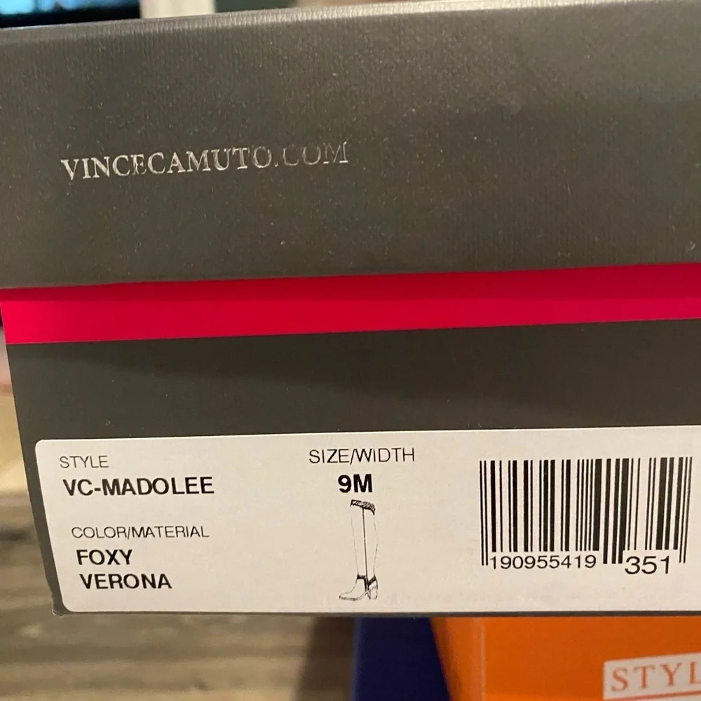 Vince Camuto Madolee Foxy Verona